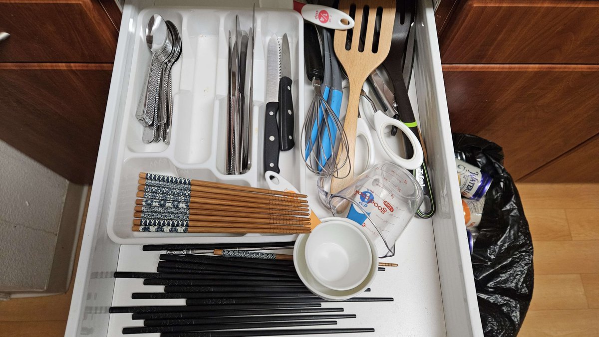 Sindalf's tweet image. No matter what anyone tells you. Stay forkless kings you got this.