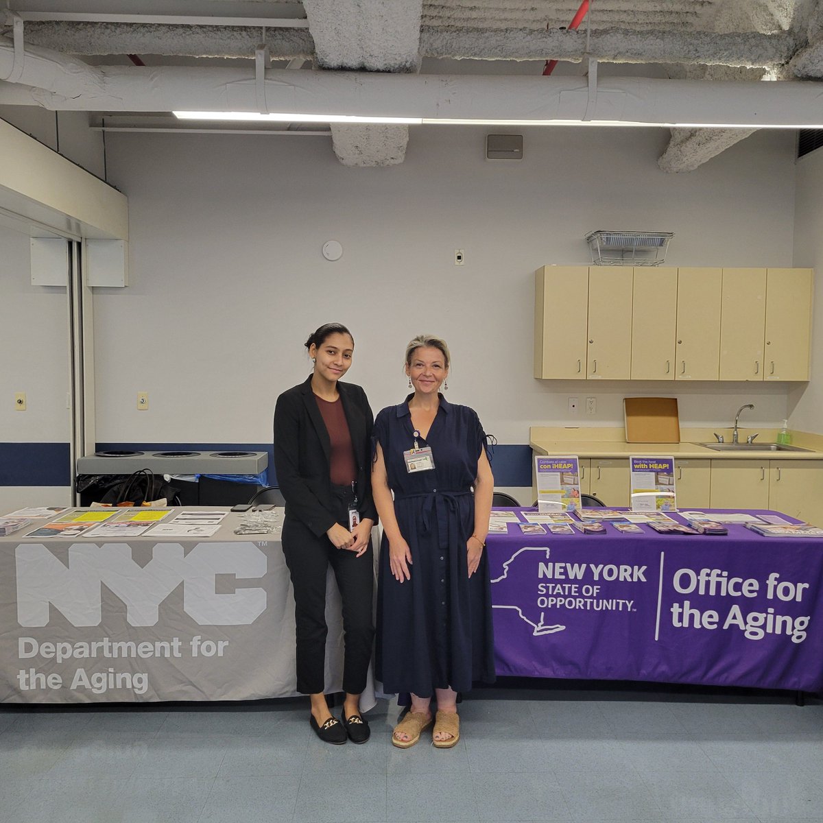 NYSOFA (@nysaging) on Twitter photo Thanks to NYSOFA Aging Services Program Coordinator Alicia Saure for participating in a Utility Assistance Clinic hosted by <a href="/BrianKavanaghNY/">NYS Senator Brian Kavanagh 卡范納</a> at the Chinatown YMCA. It was a great opportunity to engage with the public about NYSOFA programs and assistance. Thanks to NYSOFA Aging Services Program Coordinator Alicia Saure for participating in a Utility Assistance Clinic hosted by <a href="/BrianKavanaghNY/">NYS Senator Brian Kavanagh 卡范納</a> at the Chinatown YMCA. It was a great opportunity to engage with the public about NYSOFA programs and assistance.