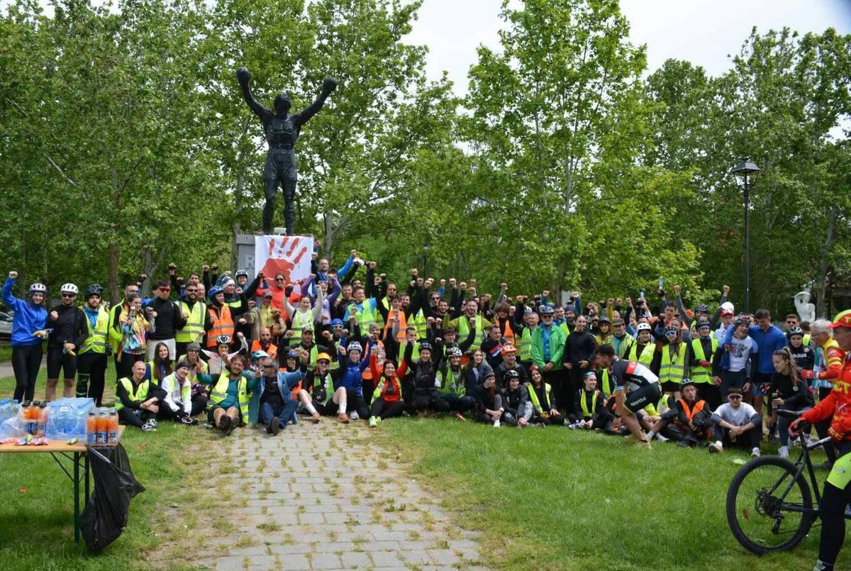 Alex_Marton's tweet photo. Studentska #TourdeVojvodina u #Žitište i #Torak https://t.co/8v7Vzl1sRm