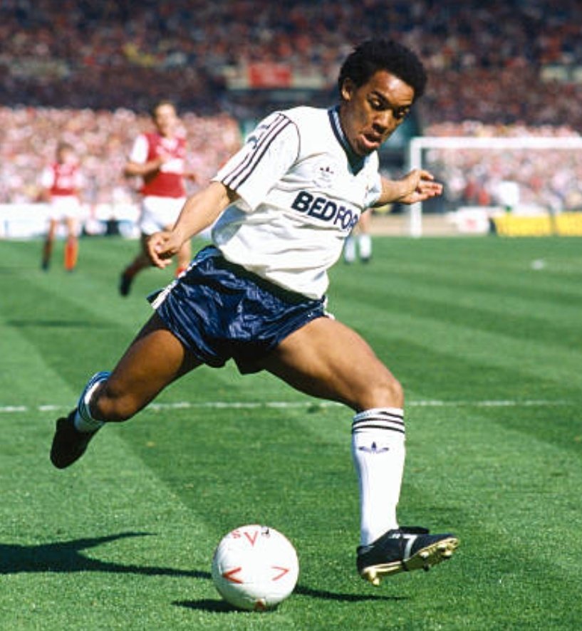 Mark Stein in action for Luton Town 

#LTFC #LutonTown #Hatters