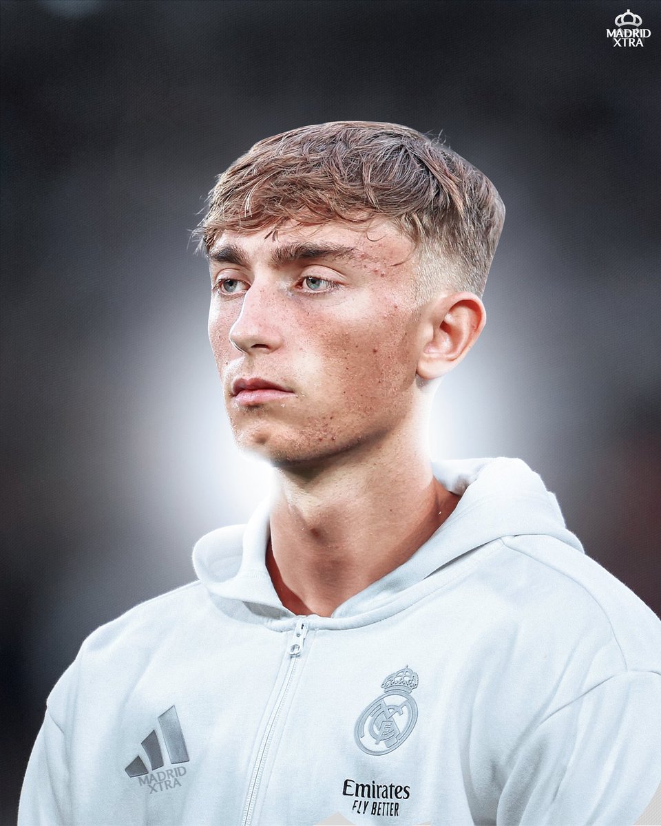 🚨⚪️ Dean Huijsen has completed and passed his medical tests as new Real Madrid player in London!

Contract are being prepared for deal verbally closed today for £50m release clause, five year contract.