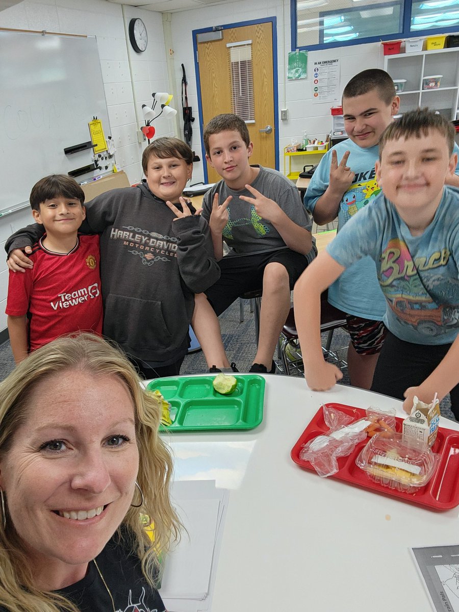 Jen Hawkins (@jenhawkins2305) on Twitter photo I had the best time spending lunch with my favorite 5th grade buddies!! I've known some of them since they were in kindergarten and am going to miss themπ
##viewourstory <a href="/VV_Voyagers/">VV Voyagers</a> I had the best time spending lunch with my favorite 5th grade buddies!! I've known some of them since they were in kindergarten and am going to miss themπ
##viewourstory <a href="/VV_Voyagers/">VV Voyagers</a>