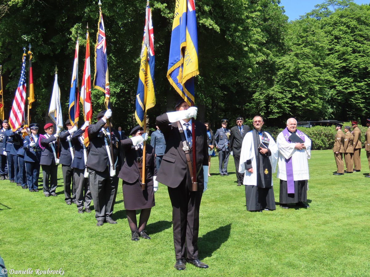 Danelleke tweet media