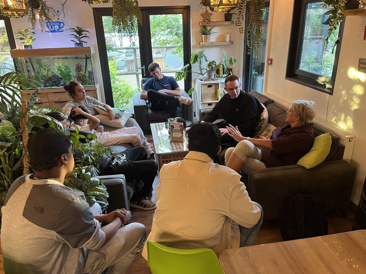 Tonight at CATCH, we welcomed a very special guest - Father Jonathan Fleury, the priest from St. Wilfrid’s Church, who joined us for #FusionFridays as part of our ongoing conversations around faith, identity, and community.

Our young people and volunteers brought curiosity,