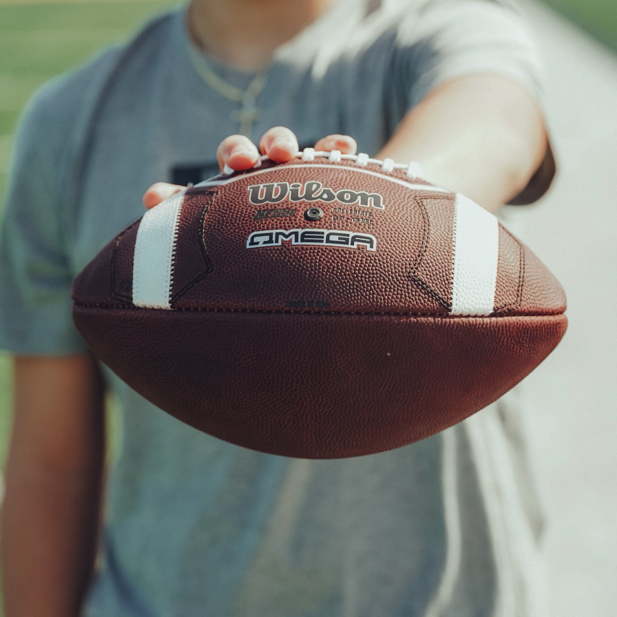 WilsonFootball's tweet image. From Los Angeles to Atlanta, we’re gearing up for the final stop of the 2025 QBX Tour with the Omega in hand.
Shop our Omega football collection today, available below.
#WilsonFootball #QBX
--
🏈: bit.ly/OmegaFootball25
--
@Rivals
@RivalsCamp