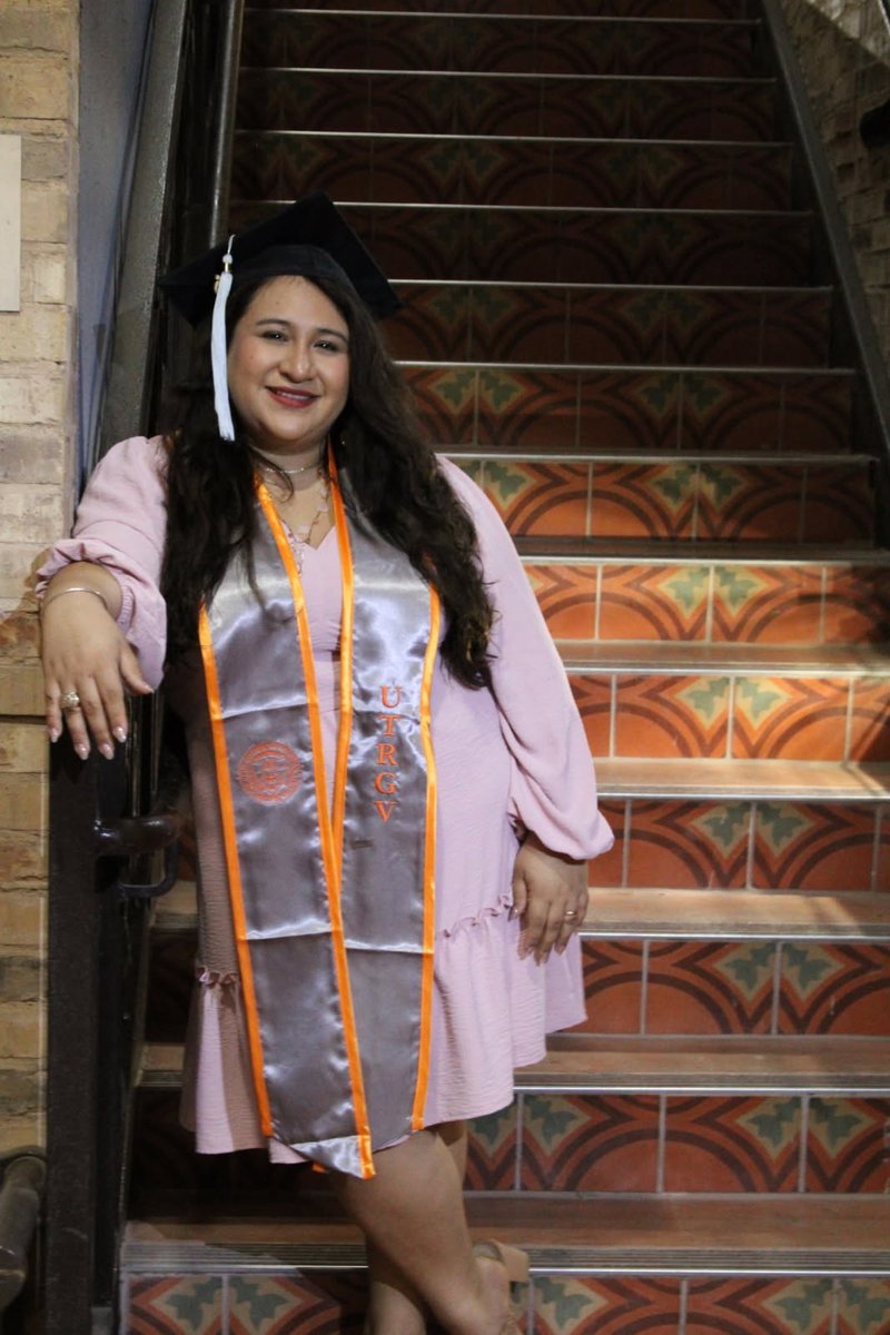 leowebdevo's tweet image. We're proud of you, Mrs. Garcia! #utrgv