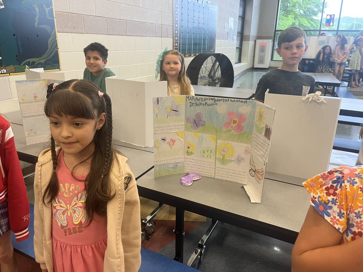Prowlander's tweet photo. 🎉🐝 Pollinator Party Alert! 🦋🌸
Our 2nd graders at McBrayer @McBrayerElem wrapped up their @ELeducation module in the sweetest way — with a Pollinator Party! From bees to butterflies, we celebrated all the buzzing brilliance of our tiny scientists. #rcLEAD #HQIRs #studentled https://t.co/T81HM4S2b0