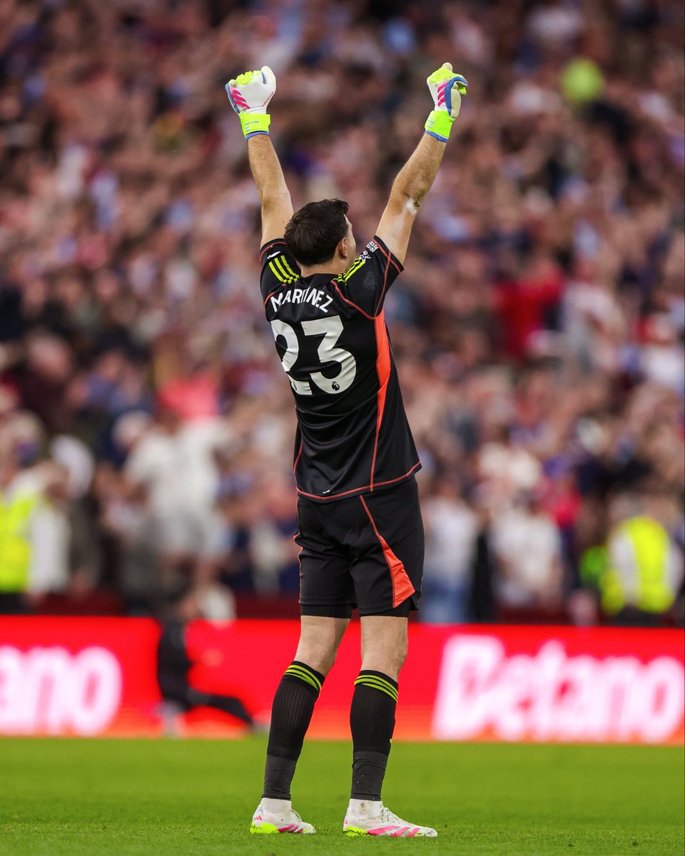 villareport tweet media