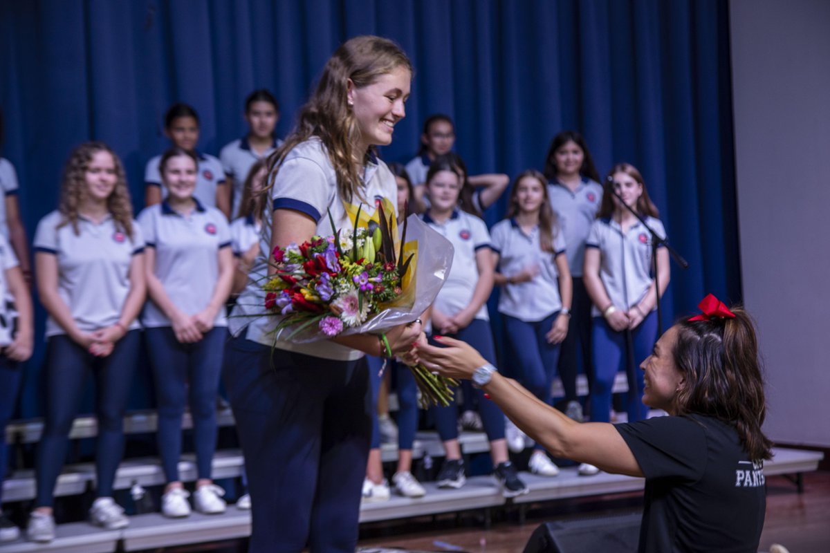CountryDayCR's tweet image. 🎉 Huge congratulations to Isabella for winning the 14+ Popular Music Composition category at the Global Campus Virtual Young Musician of the Year 2025 with her song Rocket Science! 🌟
We are so proud of this achievement! #CountryDayCR #YoungMusician #NordAngliaEducation