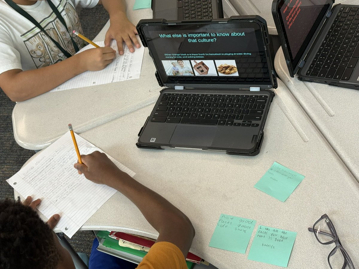 kubelkac's tweet photo. Project walks on a FriYAY? Yes please!
The students spent two weeks working on these cultural celebrations projects!
-“visit” other cultures
- write 5 facts
- leave a celebration for the creator 🩷
@BrosnahanES #buildeachotherup #broncotough https://t.co/FOO1Tf54Rr