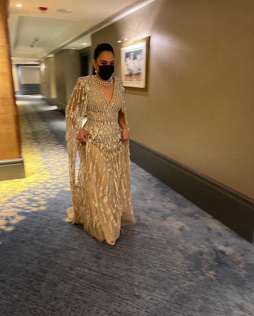 وصفك محال و حسنك يفوق الحدود ❤️
#شريهان 
<a href="/Sherihan/">Sherihan</a>