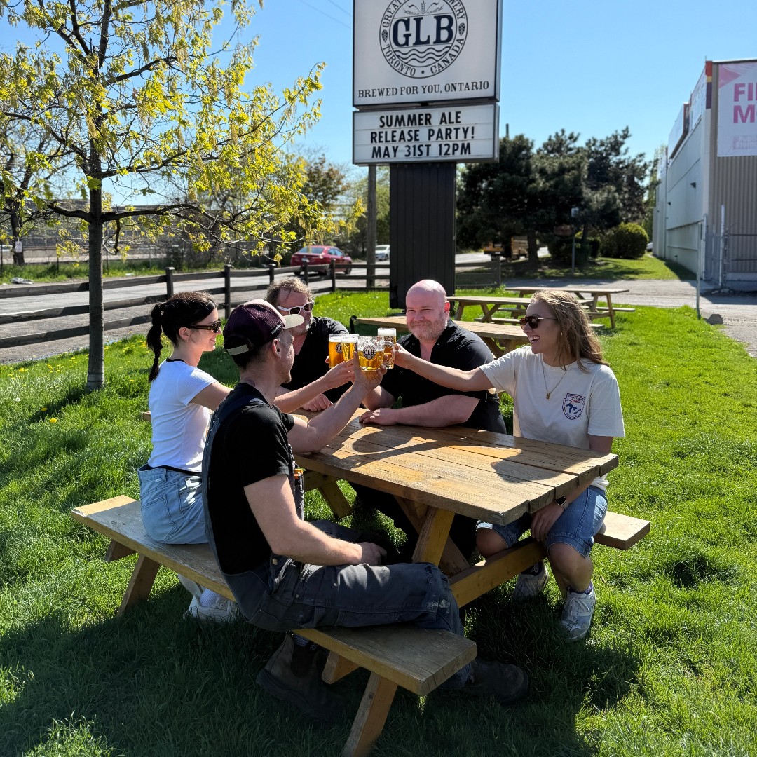 The long weekend starts right NOW! Tell your boss we said so. 

We're open regular hours all weekend and Monday. Come join us for a #FreshGLB?