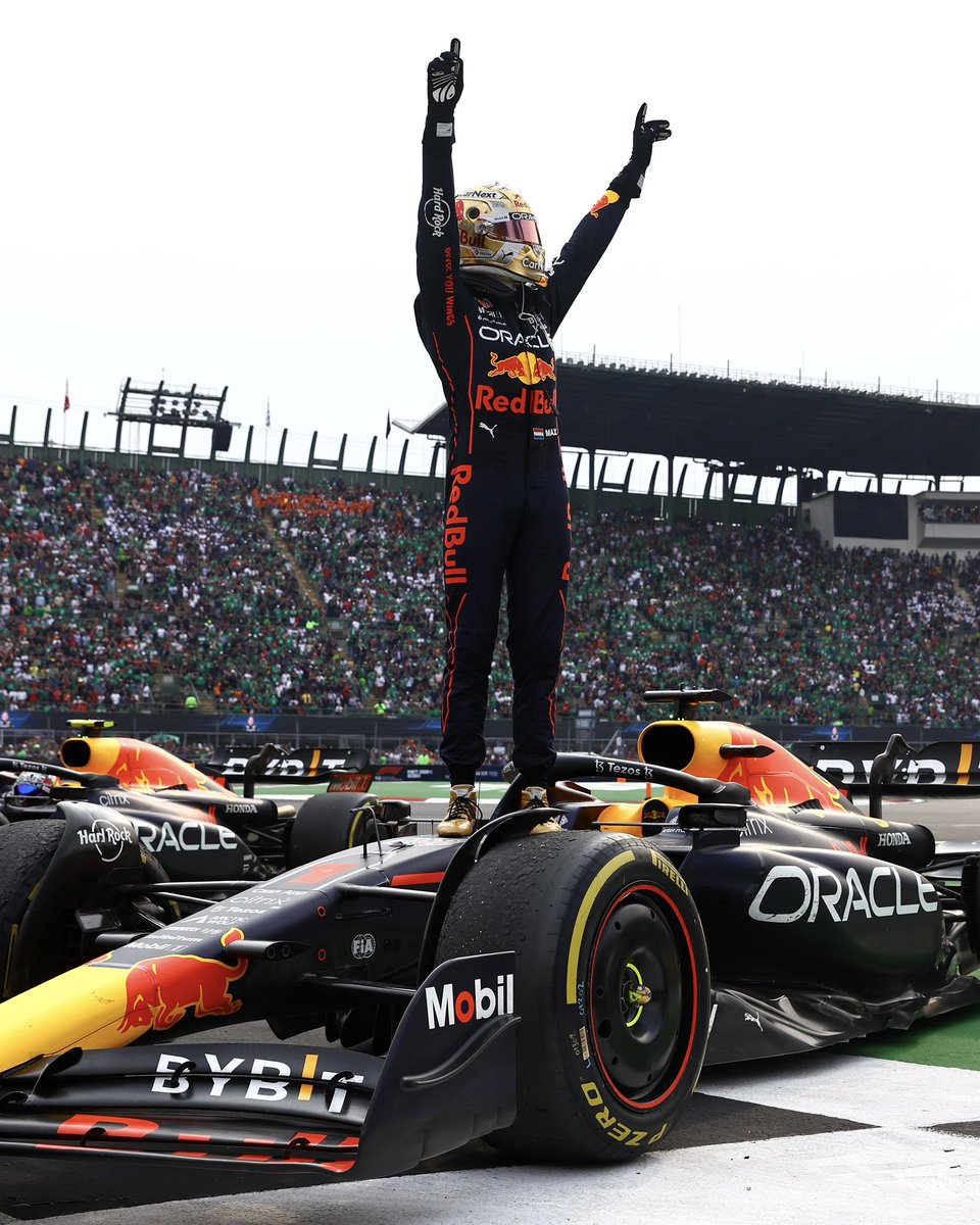formulaleonog7's tweet photo. Everyone in f1 twt would agree that Max Verstappen is at least top 7 of all time right?
Imagine that Max and George team up in Merc for 2026 and George beats him. That would rise George stocks or lower Max stocks? Or everyone would say Max had a Vettel 2014 season? https://t.co/4O9fGoYAJv