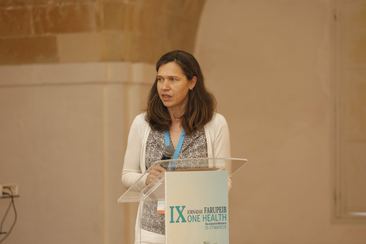 FARUPEIB (@farupeib) on Twitter photo 🚀Cerramos jornada por hoy con la mesa Unicornio farmacoterapéutico
📣 Modera Ana Gómez de <a href="/elfarodehuse/">Farmacia Son Espases</a>
#lazaretofh25 🚀Cerramos jornada por hoy con la mesa Unicornio farmacoterapéutico
📣 Modera Ana Gómez de <a href="/elfarodehuse/">Farmacia Son Espases</a>
#lazaretofh25