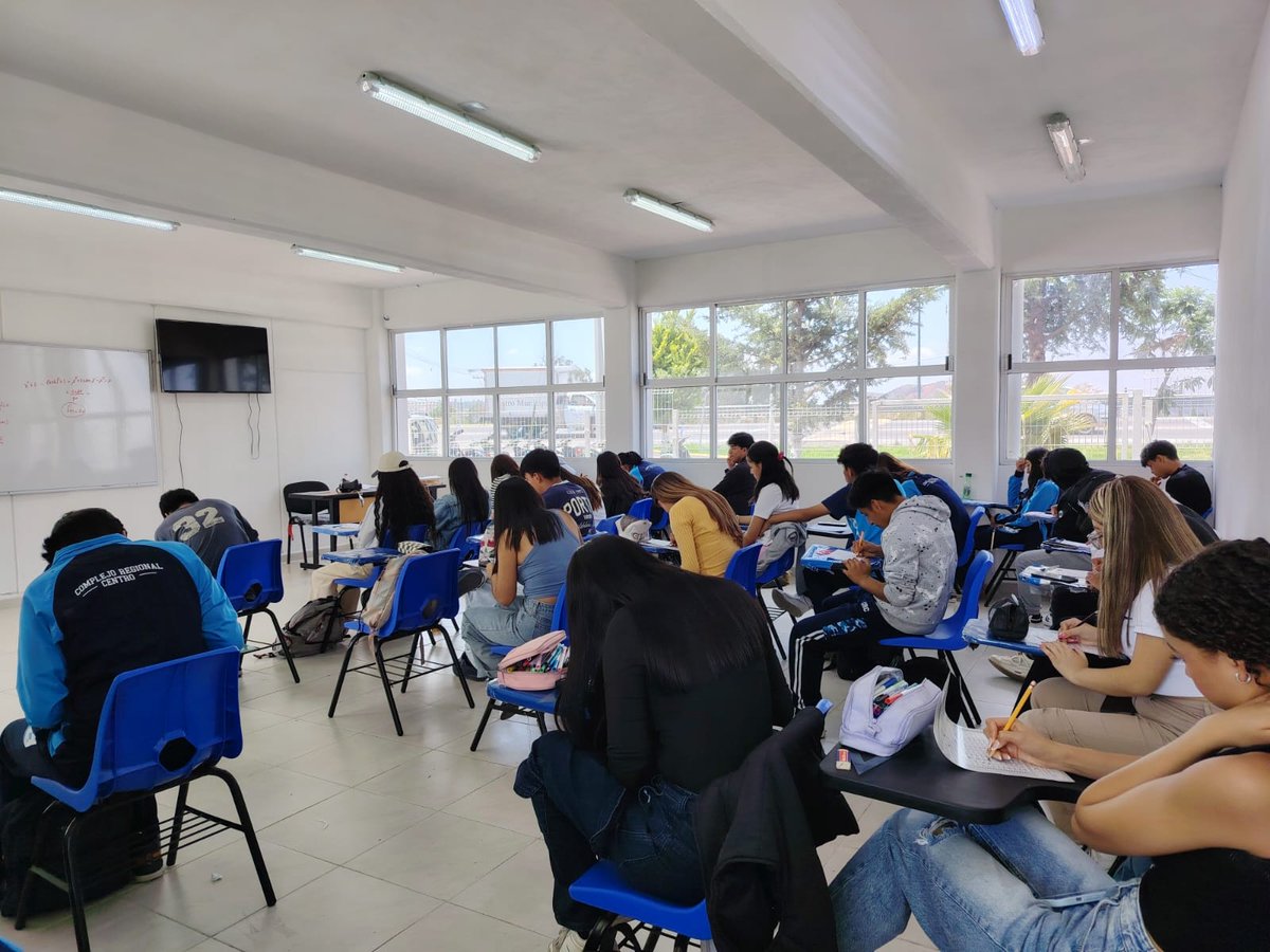 CapaSerdan's tweet photo. Tamizaje con adolescentes ayuda hacer detección temprana, CD Serdán sigue apostando a la prevención. https://t.co/8lFdJEpSTY