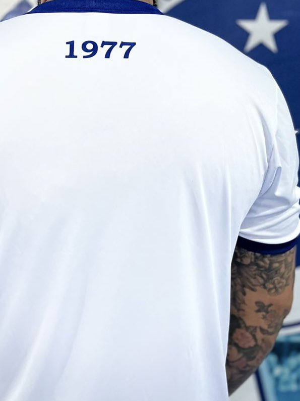 mafiaazulofc's tweet image. Lançamento para o clássico!
Camisa punição promocional R$35,00.
Venda exclusiva na sede da torcida ou próximo a bilheteria do estádio onde a torcida se concentra.
Somos Cruzeiro 🦊Ⓜ️
#mafiaazul #cruzeiroesporteclube