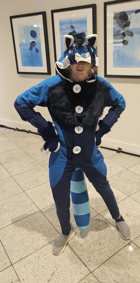 I had a lot of fun and learned a lot making a slimmer fit kigu! Thank you <a href="/ZenithO_o/">Zenith</a> for commissioning me! 

If you're interested in your own custom kigu feel free to reach out and apply through my website  thegoodalchemyst.com

#furry #customkigu #furryfandom #commsopen #kigu