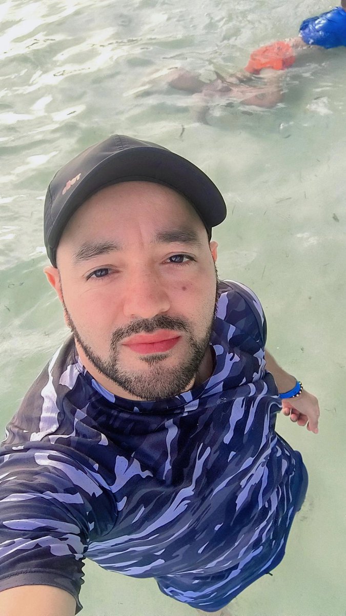 Williambrand166's tweet photo. 🏝️😎✌️ https://t.co/5469ohcF9O