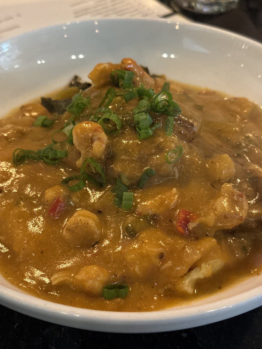 Baton Rouge’s BEST!!
REDFISH CECELIA: Blackened Redfish over corn grits and braised collard greens  topped with Crawfish Éttoufée!
Bon Appetite!
SEE YOU TONIGHT AT RAISING CANE’S RIVER CENTER 7:30PM