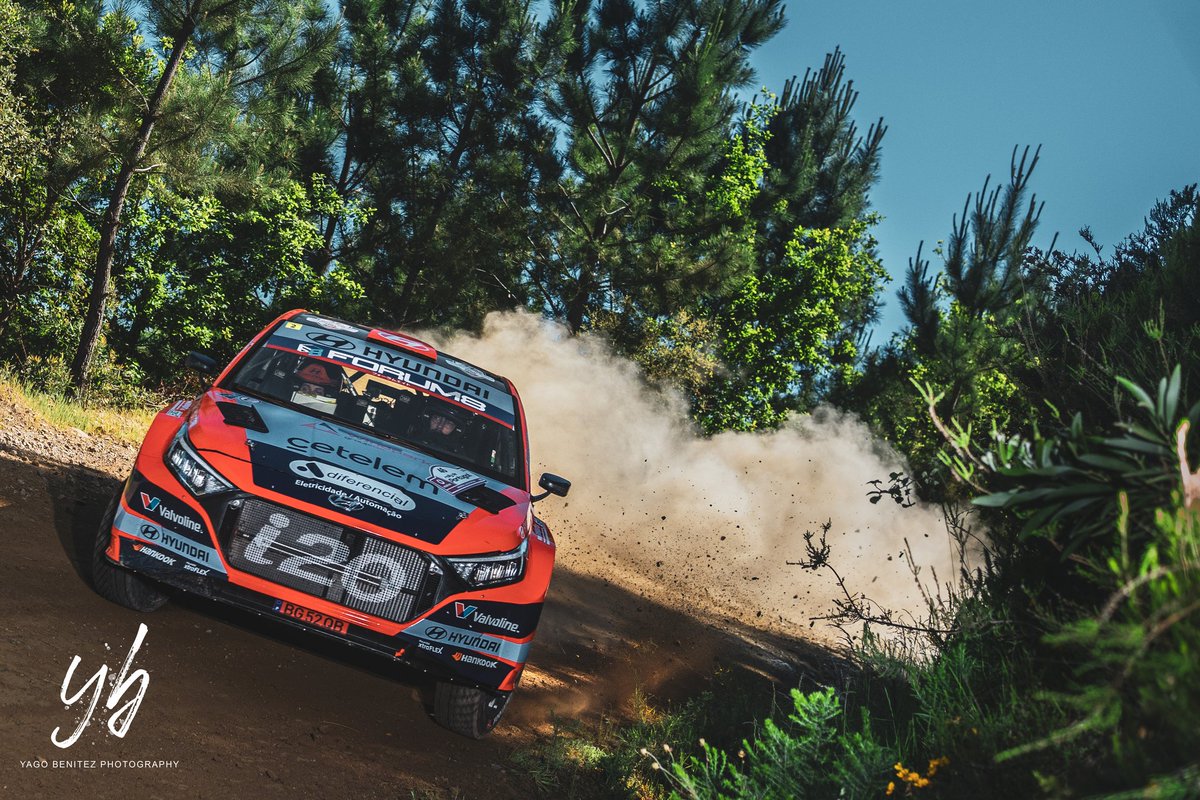 Dos pasadas por Gois! 📸

@rallyportugal 
@officialwrc

#wrc #wrcportugal #rally #mundial #hyundai #toyota #ford #msport
#portugal #pictures #sonyalpha #sony