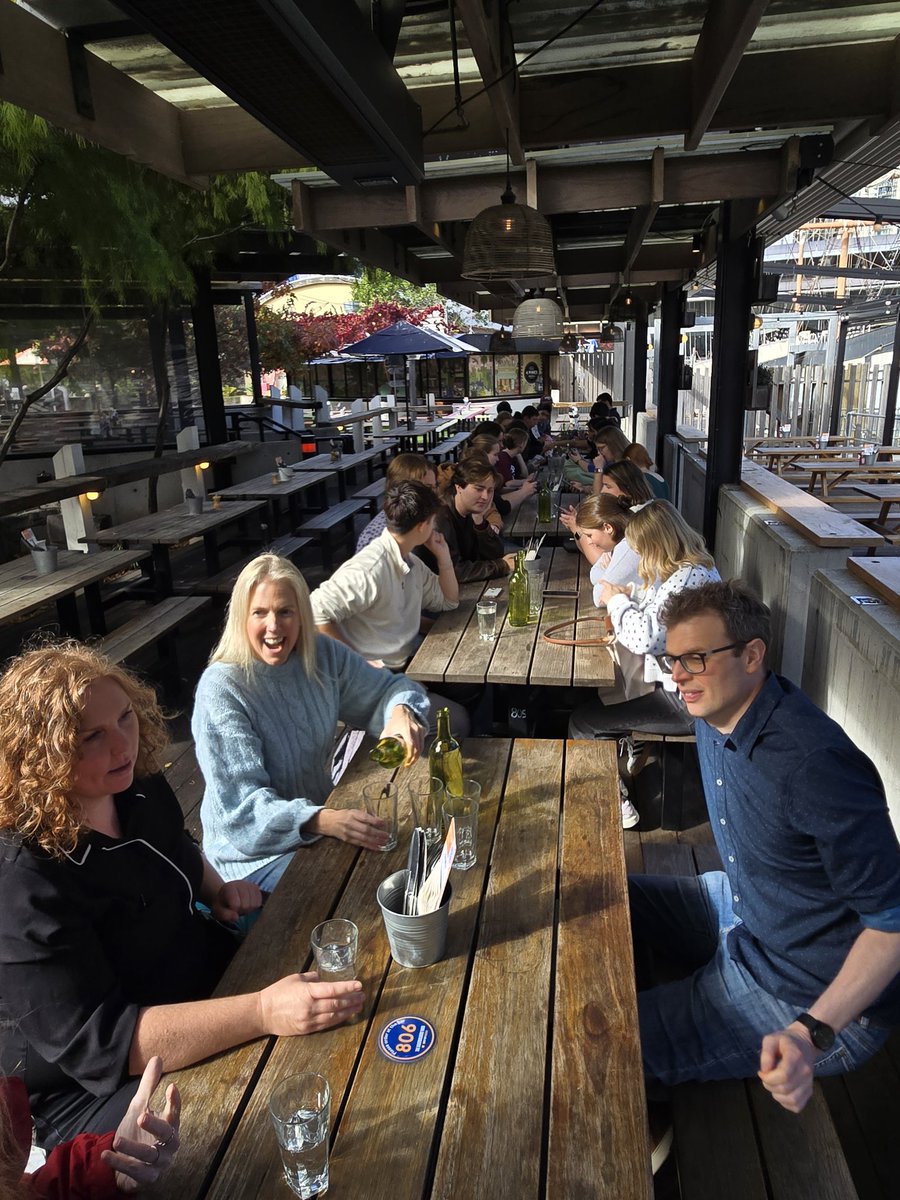 eniels13's tweet image. A whole hearted thanks to all those at the @BOM_au Melbourne office who graciously gave our @tamu_atmo SEA-Met students a tour of their facilities and offered great discussions of their operational capabilities. Can't wait to keep the educational and research coms paths open!