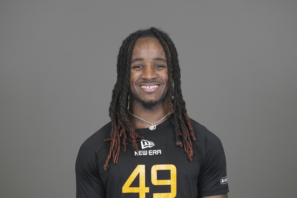 PFHOFAmbassador's tweet image. Savion Williams, @packers WR - The 3rd round rookie had the best contested catch rate - 88.9% - of any rookie WR in the 2025 NFL Draft. (Per PFF) #GoPack #Packers #GreenBay #NFL #NFLDraft #nfldraft25 #NFLDraft2025 #NFLSchedule #GoPackGo
