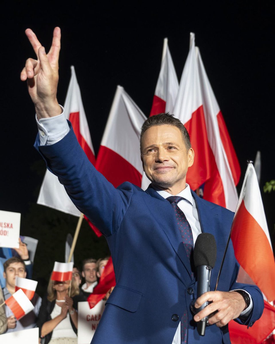 Kompetencje, uczciwość i charyzma. 18 maja głosujemy na <a href="/trzaskowski_/">Rafał Trzaskowski</a> 

Cała Polska Naprzód ✌️🇵🇱

#WygraCałaPolska
#Trzaskowski2025