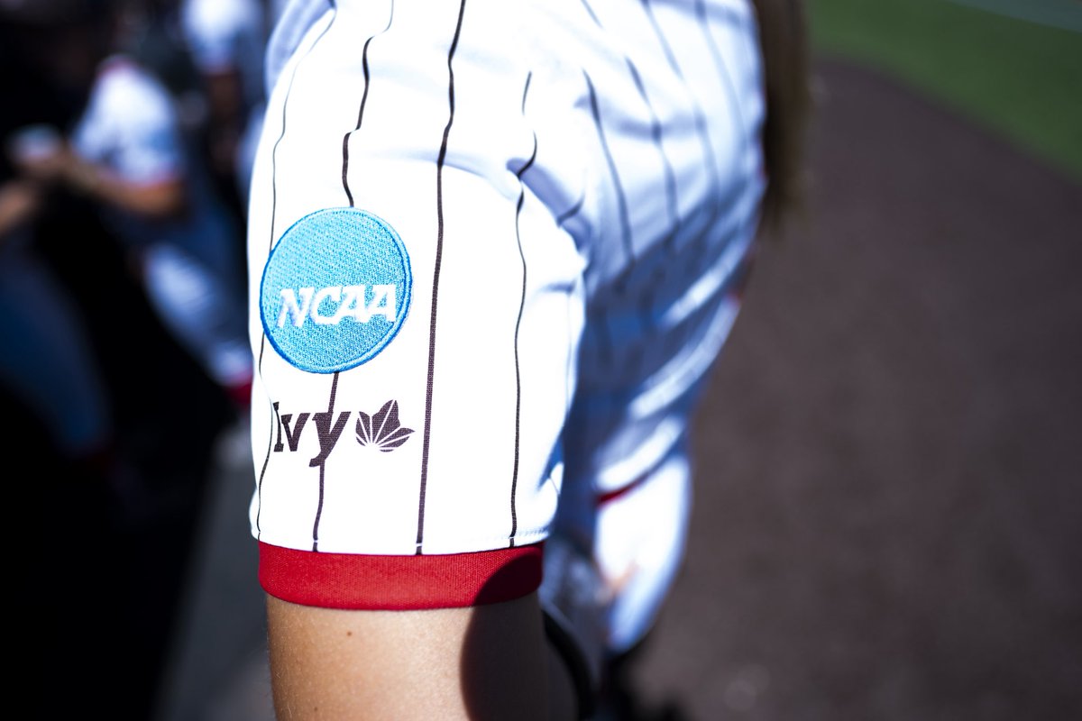 BrownU_Softball's tweet image. New fit is 🔥