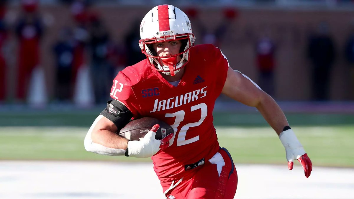 HERO Sports (@herosportsnews) on Twitter photo 🔸#CFB G5 Spotlight🔸
South Alabama LB Blayne Myrick (<a href="/BlayneMyrick/">Blayne Myrick</a>)
-2025 R-Jr.
-6-3, 232 lbs
-All-Sun Belt 2nd Team
-101 tackles, 8 TFLs, 2 sacks & 3 passes defended in 2024
📸<a href="/SouthAlabamaFB/">South Alabama Football 🏈</a>
<a href="/CoachApplewhite/">Major Applewhite</a> <a href="/CoachWindham/">Will Windham</a> <a href="/washjwash/">Jason Washington</a> <a href="/CoachCleminson/">Cameron Cleminson</a> <a href="/SSN_USAJaguars/">Sidelines - South Alabama 🐆</a> 🔸#CFB G5 Spotlight🔸
South Alabama LB Blayne Myrick (<a href="/BlayneMyrick/">Blayne Myrick</a>)
-2025 R-Jr.
-6-3, 232 lbs
-All-Sun Belt 2nd Team
-101 tackles, 8 TFLs, 2 sacks & 3 passes defended in 2024
📸<a href="/SouthAlabamaFB/">South Alabama Football 🏈</a>
<a href="/CoachApplewhite/">Major Applewhite</a> <a href="/CoachWindham/">Will Windham</a> <a href="/washjwash/">Jason Washington</a> <a href="/CoachCleminson/">Cameron Cleminson</a> <a href="/SSN_USAJaguars/">Sidelines - South Alabama 🐆</a>