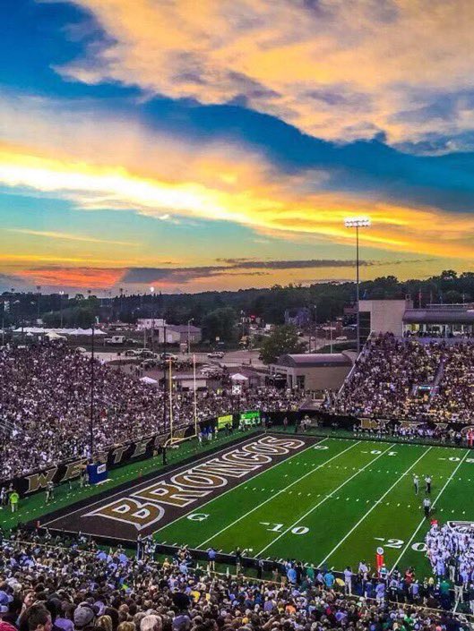 Ahamad_Chapman_'s tweet image. After a great conversation with Coach Waltbell , We are blessed to say that we received another D1 offer to Western Michigan University 🟡🟤🟡🟤 #allglorytoGod