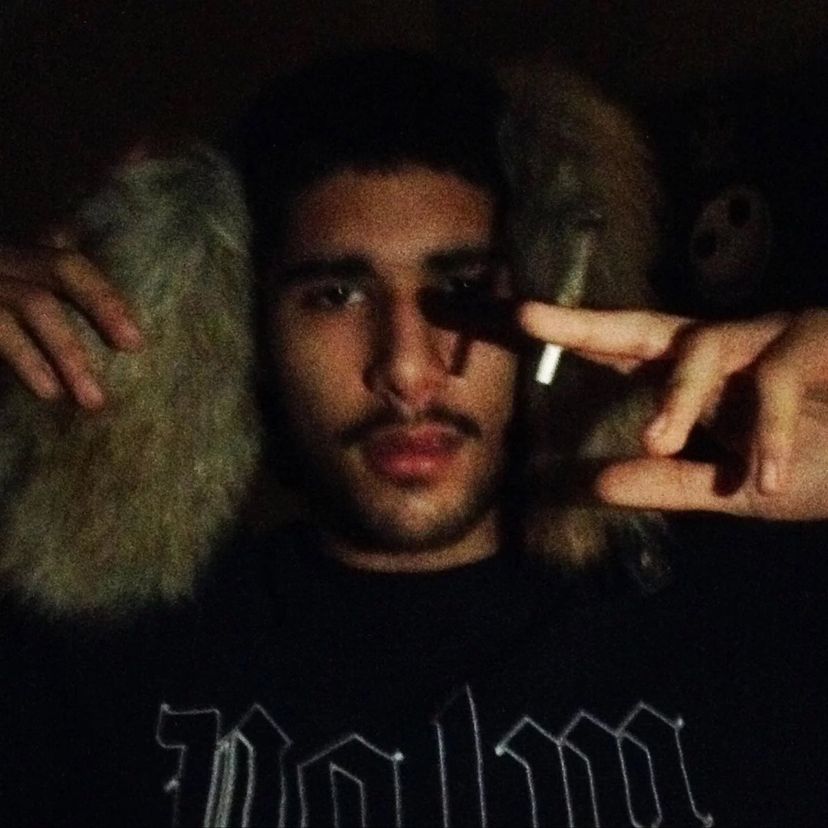 fakemink’s “MAKKA” debuts with over 213K streams on Spotify, the biggest streaming debut of his career on the platform. (<a href="/londonssaviour/">Fakemink xx</a>)