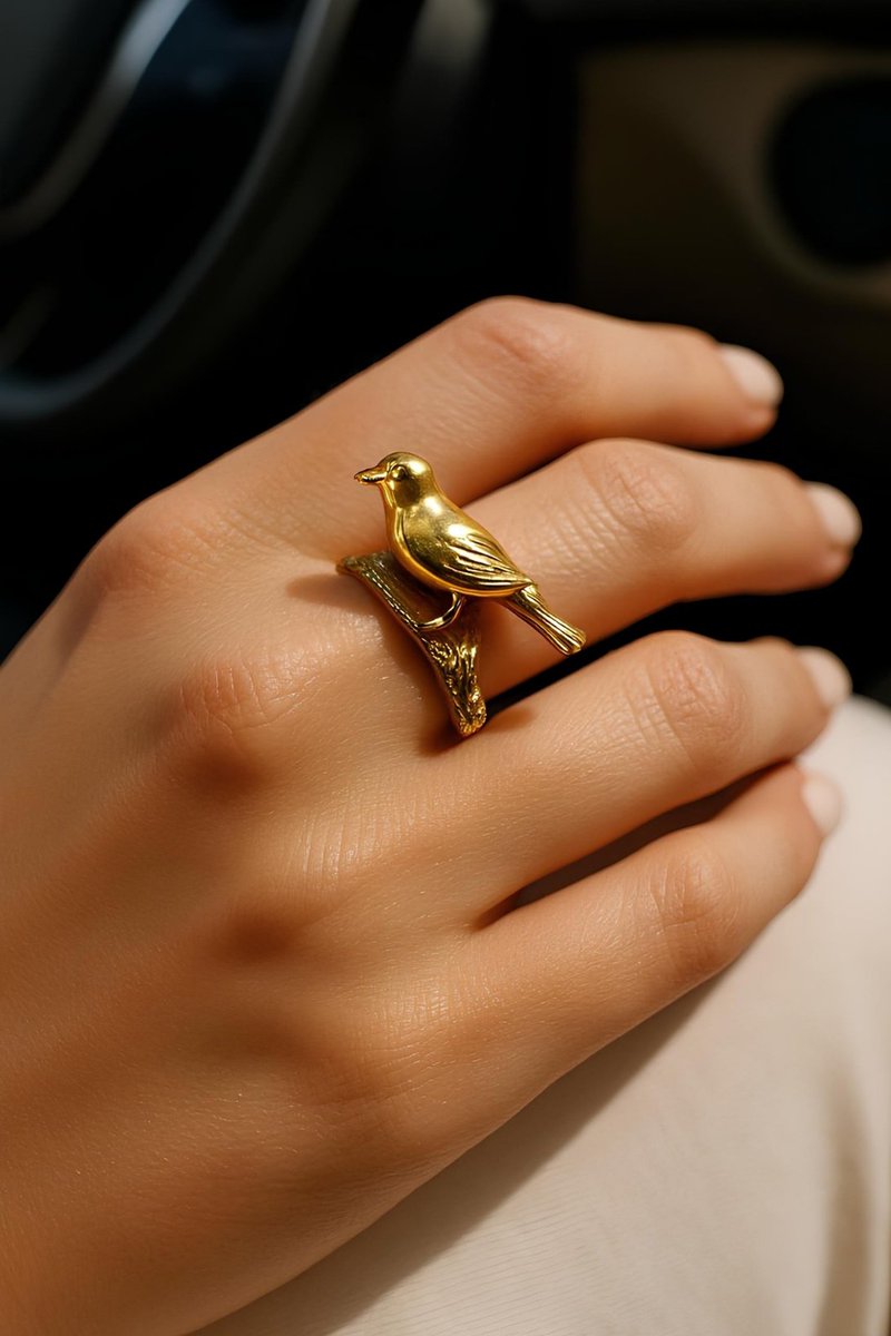 الصِّدْقُ يَأْسِرُ، وَلِينُ الطَّبْعِ أَخَّاذٌ...