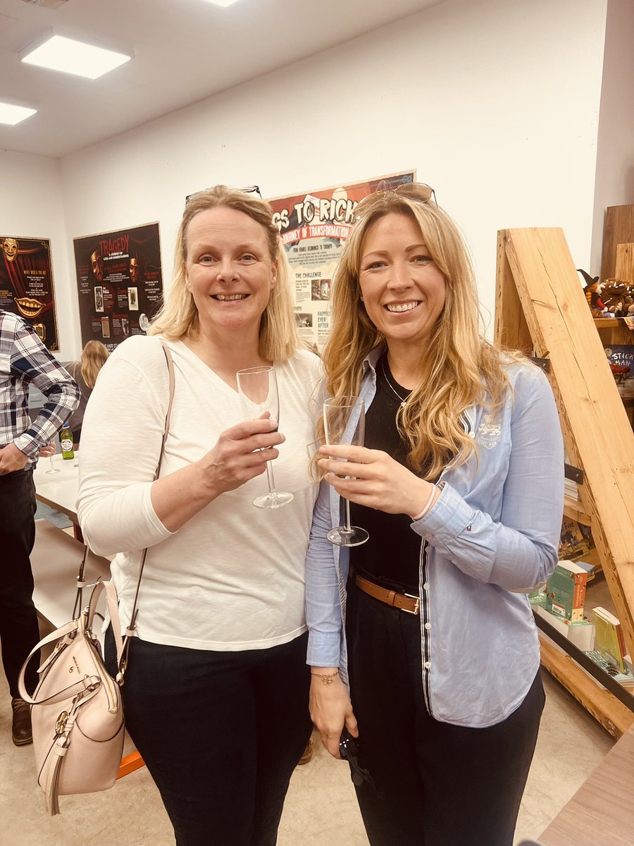 What a brilliant night at the Two Tales launch at the Seven Stories Durham pop-up!

Incredible energy, great company, and an exciting glimpse of what this new venue will bring to the North East. Big things ahead!

 @7stories @twotalesdurham <a href="/squaredragon/">Carl Griffiths</a> <a href="/therroneill/">Richard O'Neill</a>