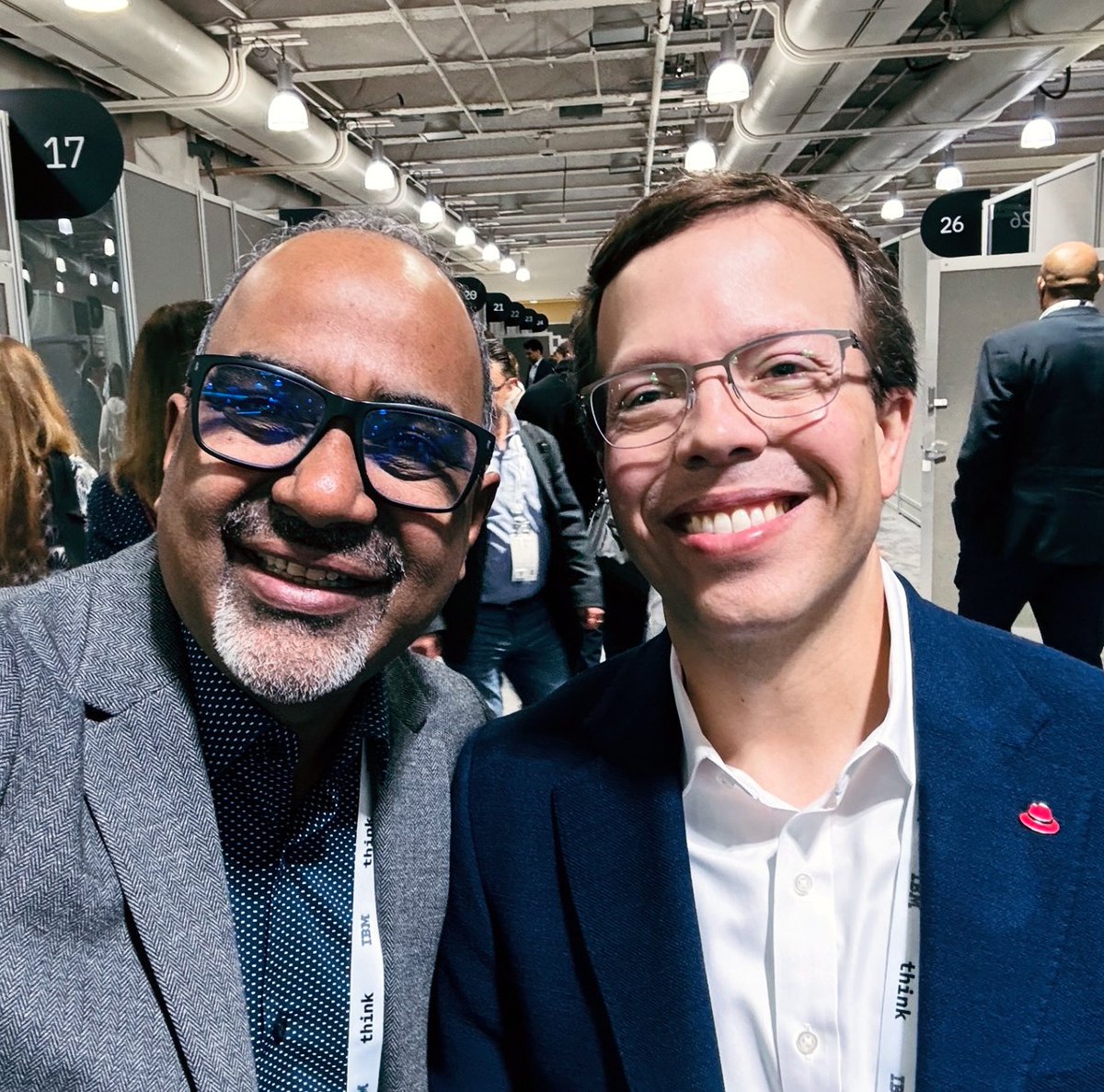 sarbjeetjohal's tweet image. It was great to see @matthicksj, CEO of @RedHat during #IBMThink2025, last week in Boston! Another discussion around developer economics is long due!

#developers #hybridcloud #genai #ai #RedhatSummit #IBMThink #Think25 #Think2025 @furrier @SanjMo