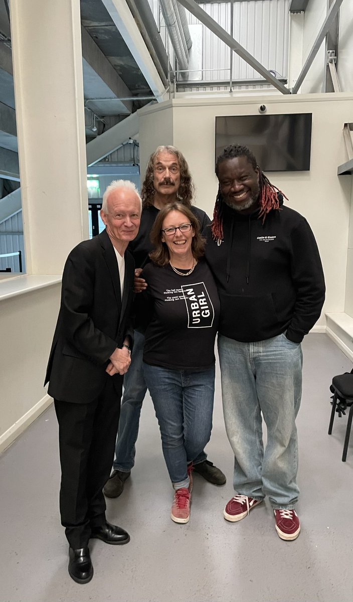 Fun times performing <a href="/StevenageFC/">Stevenage FC 🔴⚪</a> comedy night with <a href="/davethompsonha/">Dave Thompson</a> <a href="/funmbi/">Funmbi Omotayo</a> <a href="/RichMortonSound/">Richard Morton</a> 🤩 🎤 
#comedy #StevenageFC 
thanks <a href="/tonyvino/">Tony Vino</a> for the gig 🙏