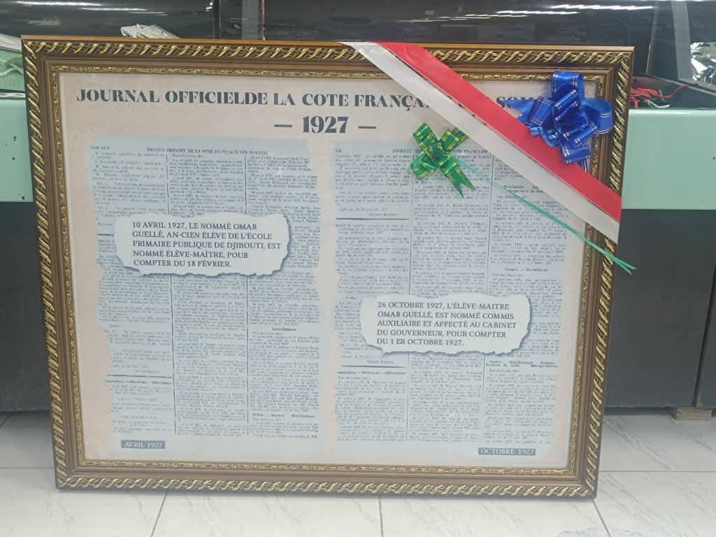 LiveDjib's tweet photo. Distinction honorifique a un grand administrateur de l'État, M. #ALMIS #MOHAMED #ABDILLAHI a été élevé au rang de commandant de l'ordre du 27 juin par le Président de la République de Djibouti SEM @IsmailOguelleh
À cette occasion, l’ensemble de l’équipe de @LiveDjib adresse ses plus chaleureuses félicitations à notre Secrétaire Général du Gouvernement pour cette distinction prestigieuse, reflet de son engagement exemplaire, de son intégrité et de son dévouement sans faille au service de la nation.
#Djibouti