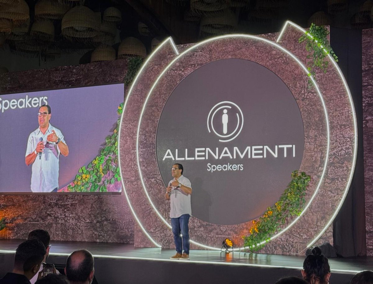 Allenamenti's tweet photo. En el encuentro #C12, #MauricioCandiani explicó cómo agregamos valor a los organizadores de #eventos corporativos, en la selección de los mejores #conferencistas para sus audiencias.
¡Gracias por permitirnos ser parte de ese selecto ecosistema de logística & cadena de suministro!
#AllenamentiEnXCaretArte