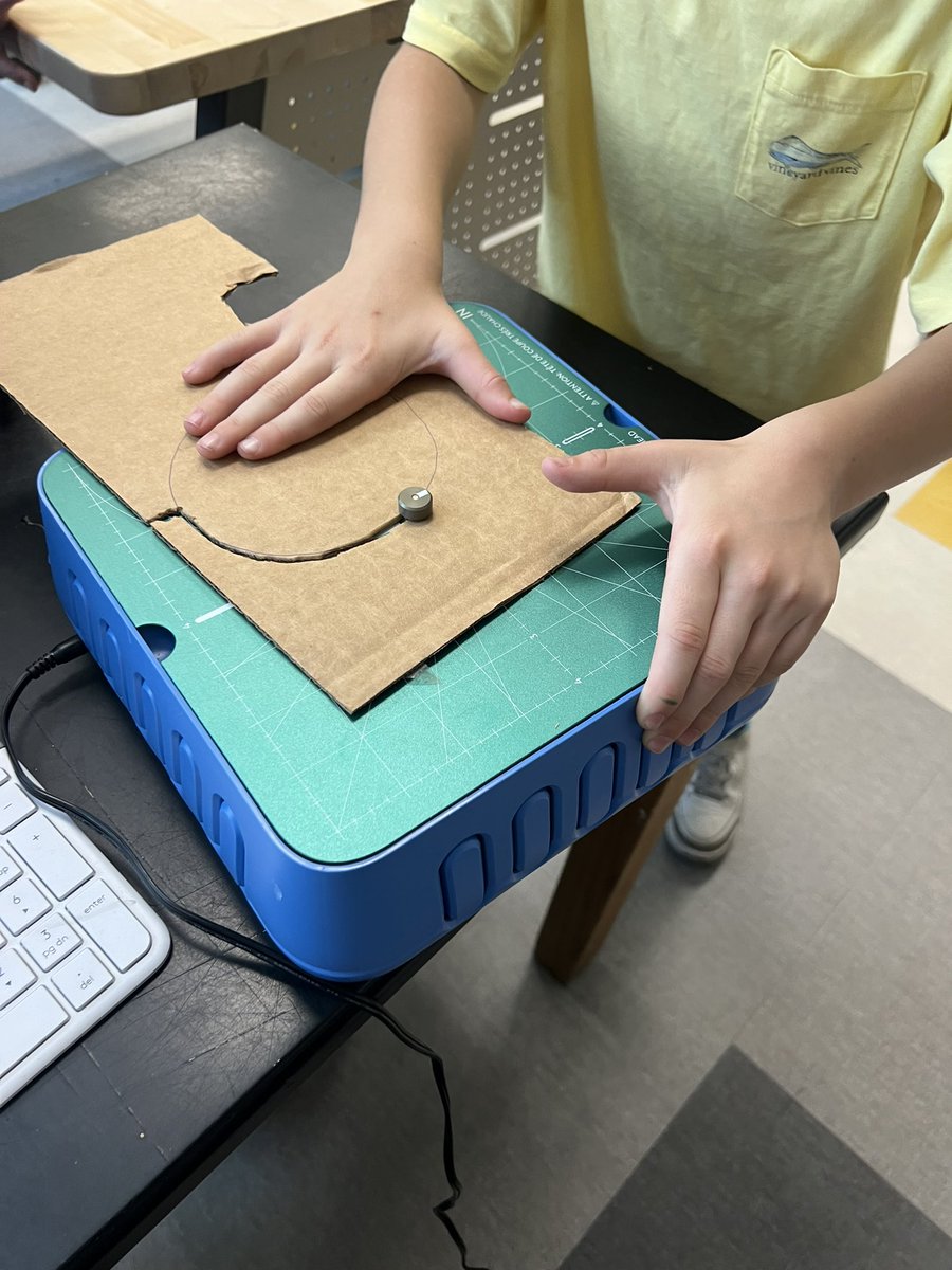 kellyaoconnell's tweet photo. It was an incredible visit to @HillsmereESAACP’s STEM class this afternoon. Ms. Owens sure knows how to engage her engineers! Students used their plans to create inclusive playground equipment. #AllStudentsEngaged #belonggrowsucceed #STEM @AacpsCCR @eeeaacps https://t.co/Cbmuh2mcPZ