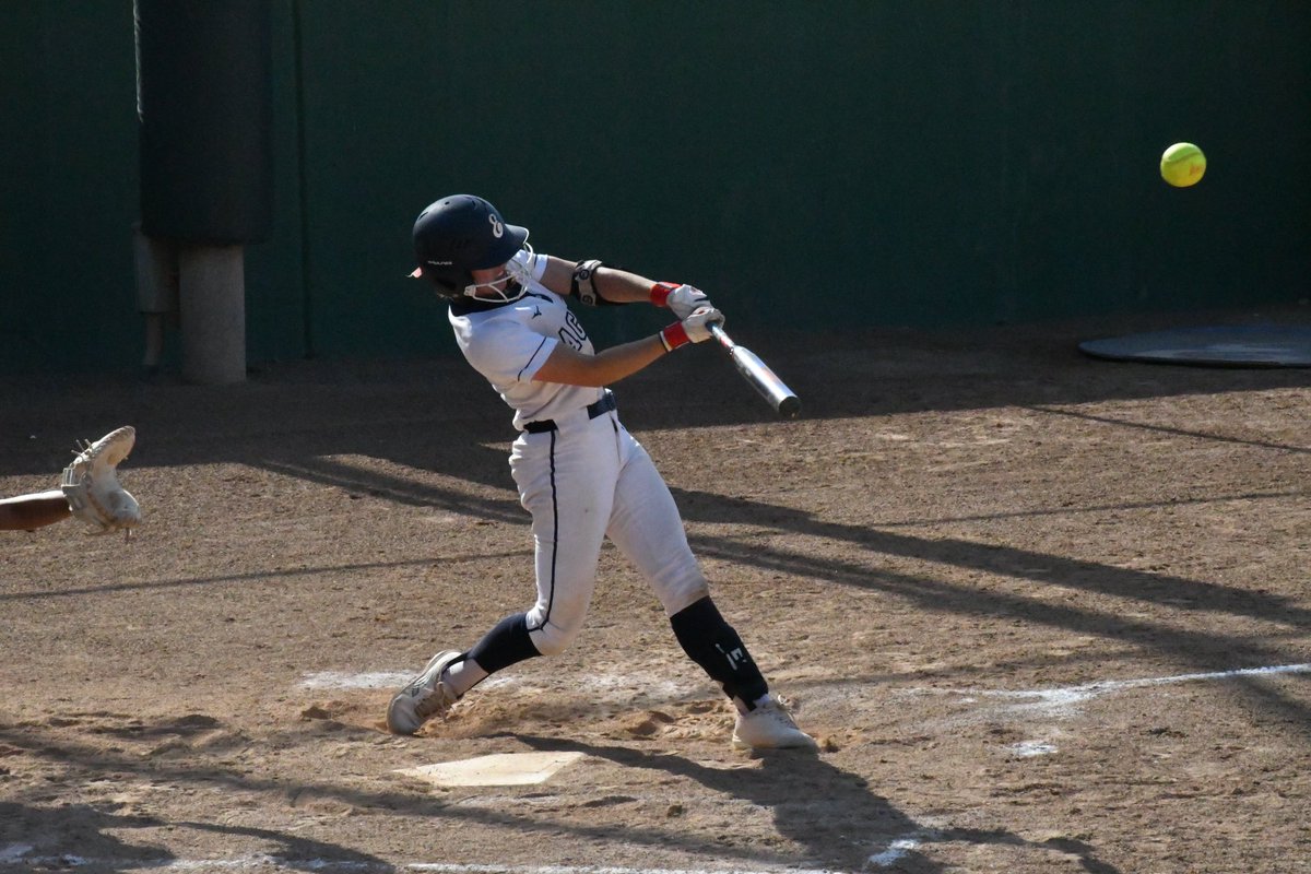 Sienna Mayer tweet media