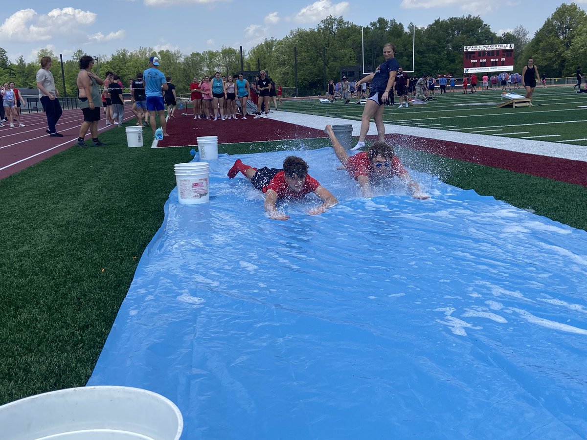 HS_AP_Warriors's tweet image. Warrior HS students enjoyed a fun filled afternoon for Spring Fling! Thank you Ms Stanley &amp;amp; everyone for making this a special day for our students! #wdpride @wdprincipal @WesDelAthletics
