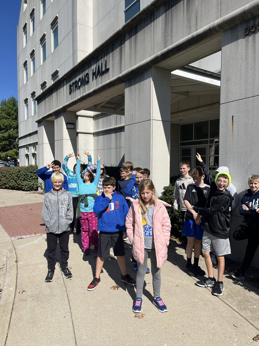 Dr. Liz Washington 👟🥾🚵🏾♀️🚴🏽♀️ tweet media