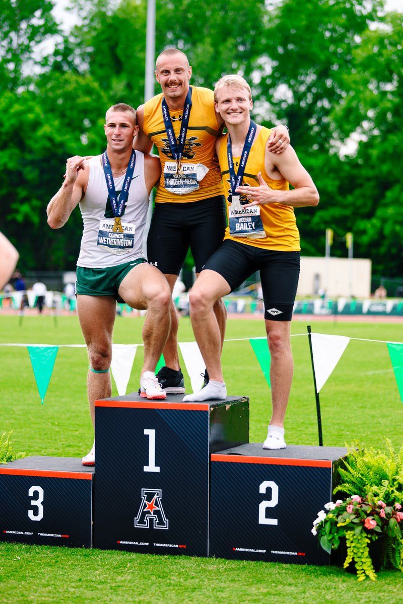 GoShockersTFXC's tweet photo. Great day to be a Shocker multi!

The men score2⃣5⃣ points in the decathlon!

🥇 Rikard Trogen Hedin
🥈 Hudson Bailey
5th - Luke Czarnecki
6th - Holden Atwood https://t.co/uELVeQwyNs