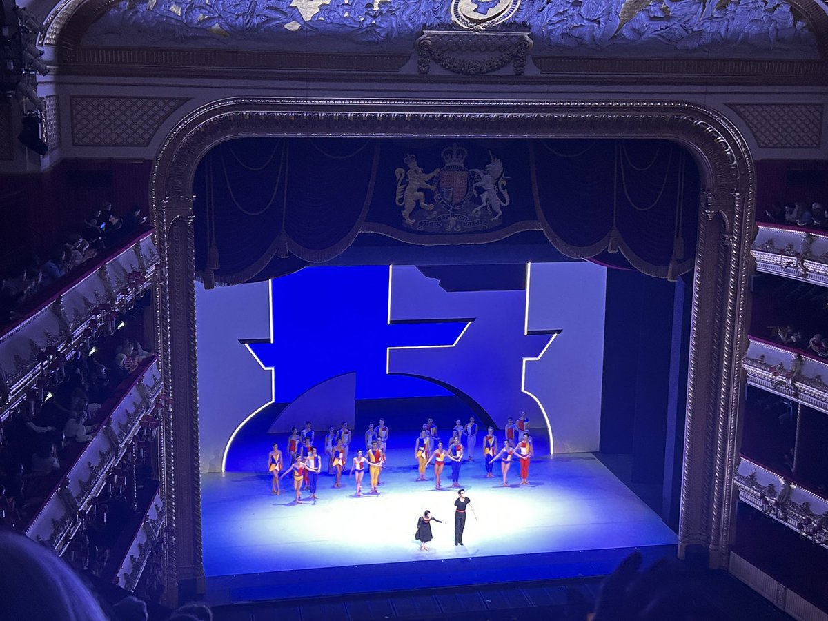 lizzwebb's tweet photo. An exquisite Wheeldon works programme tonight @rbo_org 
Ballet to Broadway  is a must see. Hayward, Cuthbertson, Sissens, Ball among the many highlights of these perfectly formed vignettes. Just  joyful https://t.co/Xz5qp8qzEz
