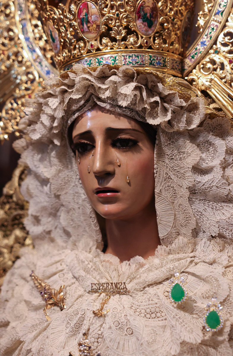 Es 17 de mayo del Año Jubilar de 2025. Nuestra Archicofradía, junto con el resto de hermandades de nuestra ciudad, vivirá un día para la historia.

María Santísima de la Esperanza, la Reina de Málaga, recorrerá hoy las calles de Roma.

¡𝐕𝐢𝐯𝐚 𝐥𝐚 𝐕𝐢𝐫𝐠𝐞𝐧 𝐝𝐞 𝐥𝐚