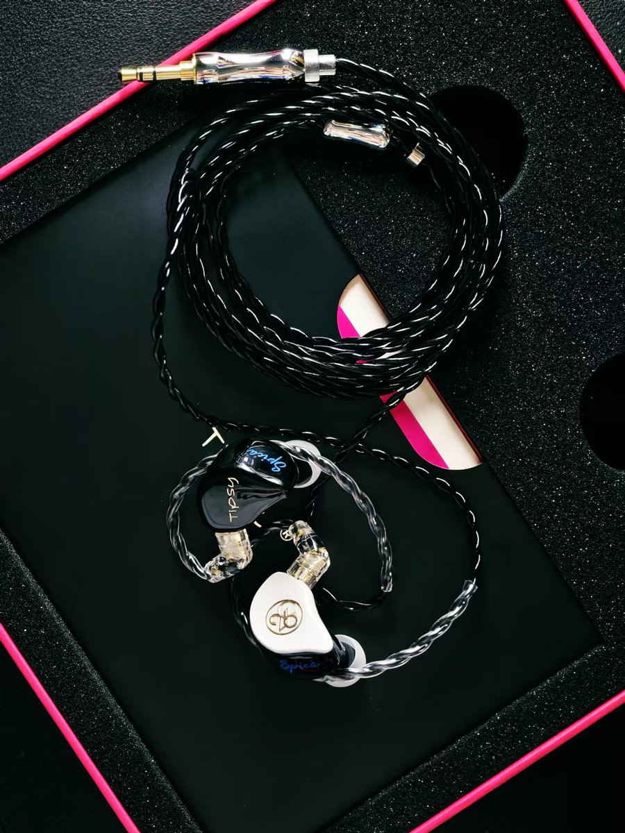 Parasite's tweet image. Happy to announce I’m now partnered with @TipsyAudio. If you want world class iems with an accurate and clear audio experience check them out. Use my code “Parasite” for a discount. Excited to get my hands on the new models. RT and like this tweet if you want a pair.