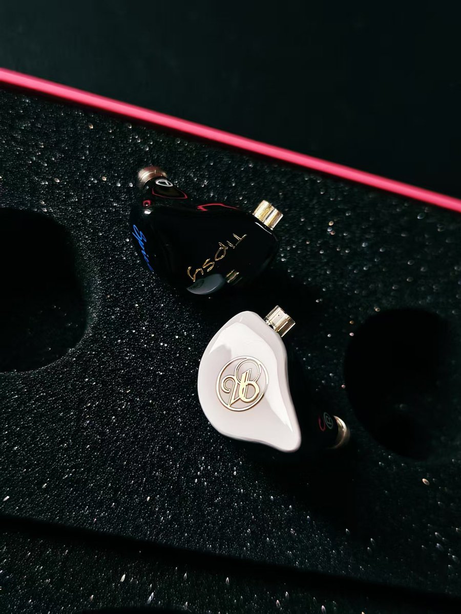 Chris (@parasite) on Twitter photo Happy to announce I’m now partnered with <a href="/TipsyAudio/">Tipsy Audio</a>. If you want world class iems with an accurate and clear audio experience check them out. Use my code “Parasite” for a discount. Excited to get my hands on the new models. RT and like this tweet if you want a pair. Happy to announce I’m now partnered with <a href="/TipsyAudio/">Tipsy Audio</a>. If you want world class iems with an accurate and clear audio experience check them out. Use my code “Parasite” for a discount. Excited to get my hands on the new models. RT and like this tweet if you want a pair.
