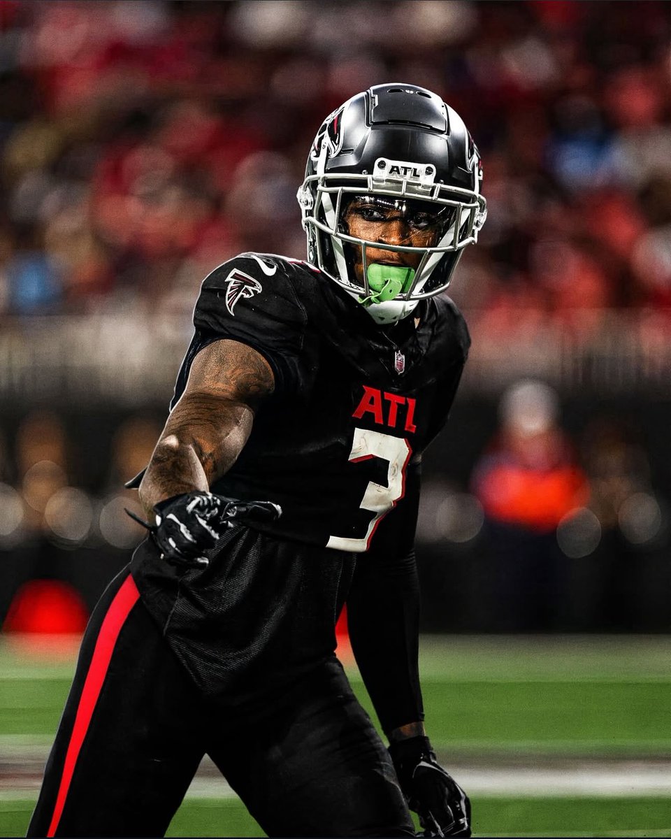 #4Dstrong 🫡💯🏈 Congrats Quincy <a href="/AtlantaFalcons/">Atlanta Falcons</a>