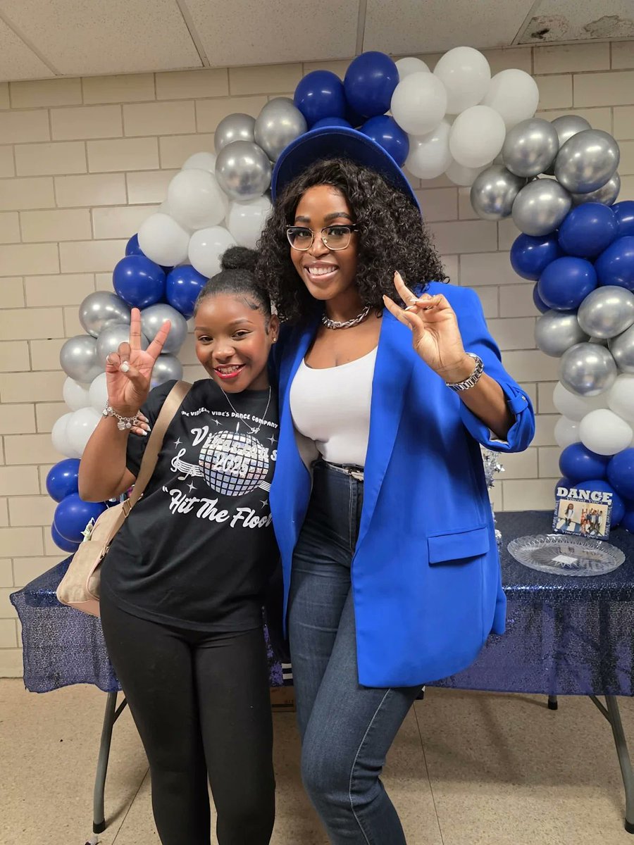 Click the link below to see how Vincent's rising stars turned classic hits and bold moves into a middle school dance sensation!  🔗Read More: ow.ly/pF1x50VU1kY