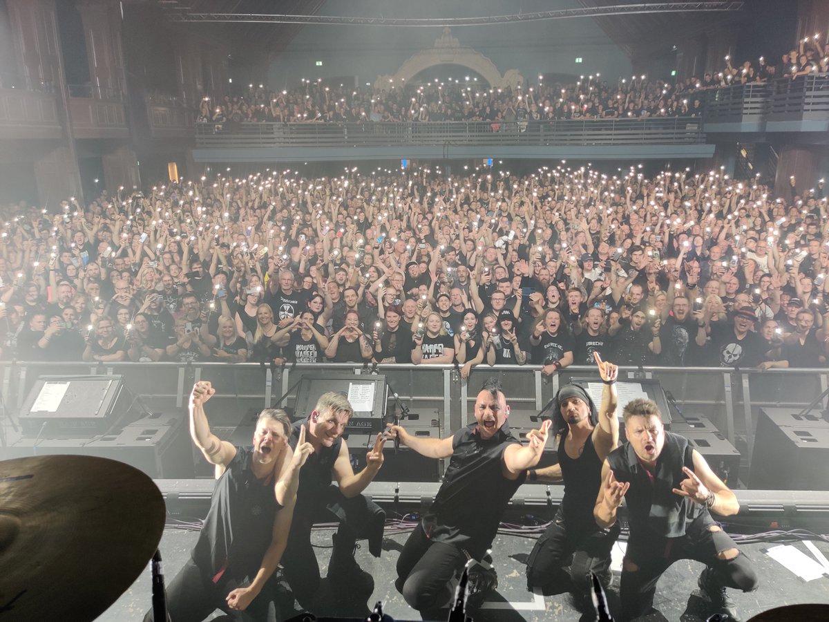 #Leipzig #HausAuensee Danke - Was für ein Fest 🖤🤘