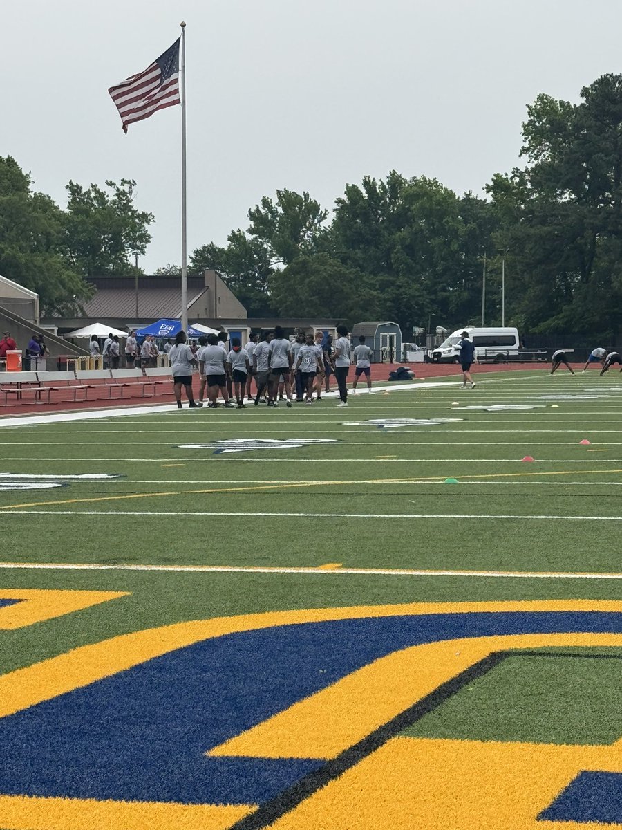 Todd Stadium hosting Emory and Henry today for their 757 skills camp. Good luck to all the players on their opportunity!
